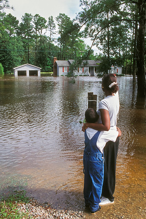 Hurricane Floyd - Flooded House With Children