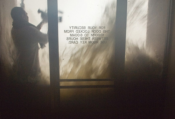 Cameraman Trapped by Hurricane Katrina
